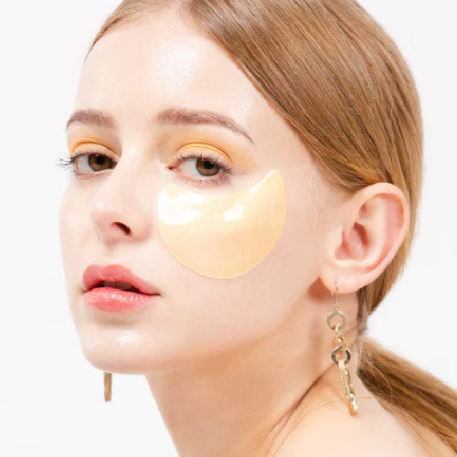 Brighten and firm the eye area with Vitamin C Eye Gel Patches for dark circle relief.