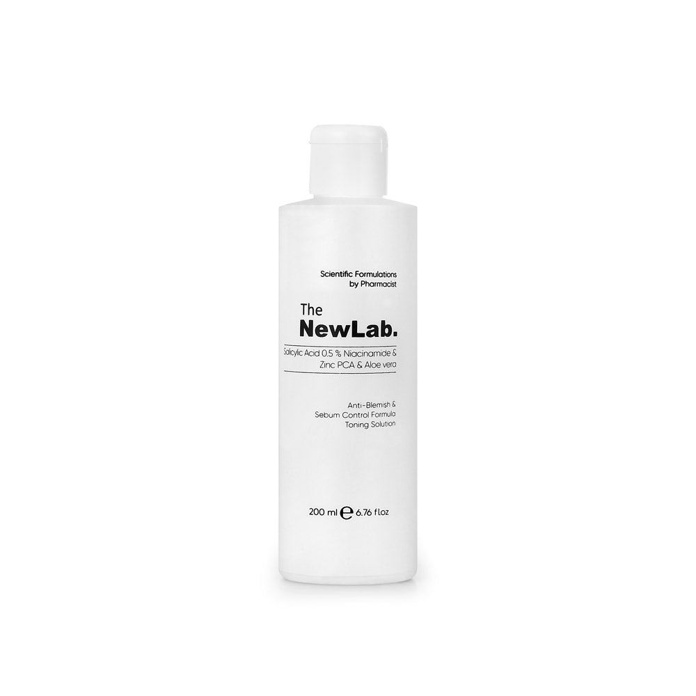 The NewLab Salicylic Acid 0.5% Toning Solution – exfoliates, controls oil, soothes, and hydrates for a clearer, balanced complexion.