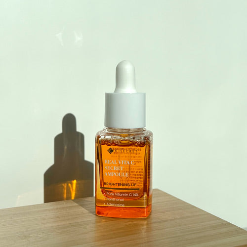 K-Secret Vitamin C Ampoule – Anti-aging, hydrating, and brightening serum to reduce dark spots and improve skin elasticity (15ml)